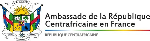 Armoirie : Écartelé : au premier quartier de sinople à la tête d'éléphant cendrée ; au deuxième d'argent au baobab au naturel ; au troisième, d'or à trois étoiles à quatre branches de sable au cœur perforé ; au quatrième d'azur à la main de sable pointant vers le coin supérieur dextre ; sur le tout, d'argent au pentacle d'or posé sur une carte d'Afrique de sable. Écu timbré d'un soleil naissant d'or. Cri : « ZO KWE ZO ». La Croix de l'Ordre du Mérite centrafricain est posé sur la devise « UNITÉ - DIGNITÉ - TRAVAIL » inscrite sur un listel d'azur; Le centre du blason représente le symbole du Mouvement pour l'évolution sociale de l'Afrique noire (M.E.S.A.N), le parti politique de Barthélemy Boganda, père de la patrie.