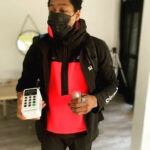 vendeur ambulant avec TPE DMC