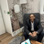 le CEO, Belaj en photo